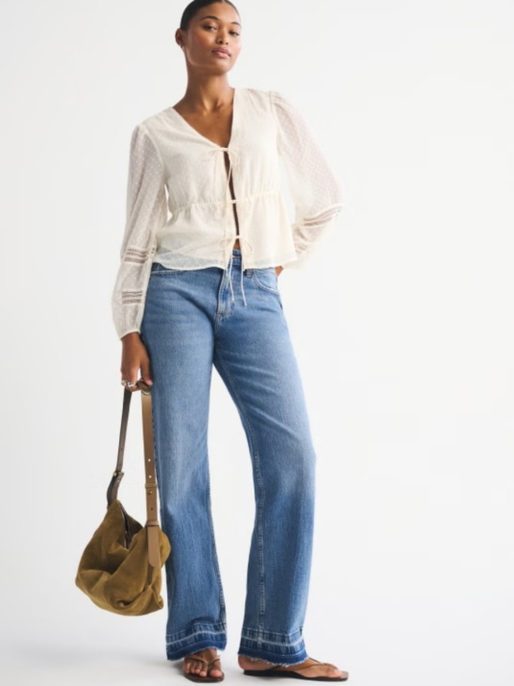 Abercrombie & Fitch NWT Curve Love Low Rise Baggy Jean Comfort Stretch 31/12s